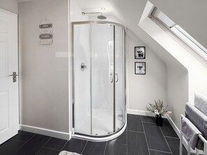 Unclassified image, 4 of 16, button