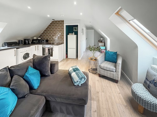 1 bedroom accommodation in Blackridge, near Edinburgh