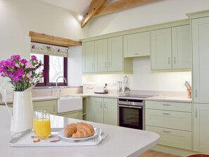 Dishwasher, highchair - A characterful barn, delightfully converted to offer open-plan living. (Saundersfoot)