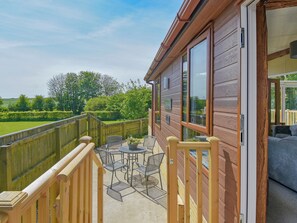 Terrace/patio - Rockville Lodge - UK2503 (Bempton, near Flamborough)