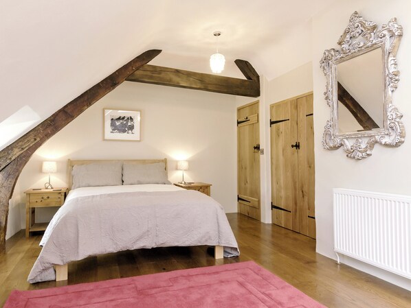 3 bedrooms, free WiFi, bed sheets
