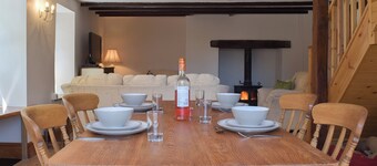 3 bedroom accommodation in Laugharne, near Pendine