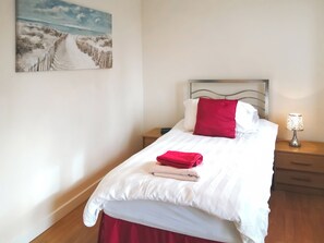 3 Schlafzimmer, kostenloses WLAN, Bettwäsche