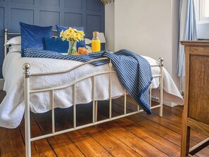 3 chambres, Wi-Fi gratuit, draps fournis