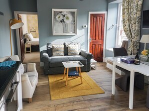 Living area - 1 bedroom accommodation in Bakewell (Bakewell)