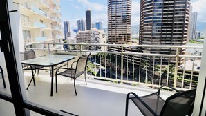 Unclassified image, 5 of 36, button - Ilikai Hotel Condo Vacations (Honolulu)