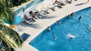 Unclassified image, 3 of 36, button - Ilikai Hotel Condo Vacations (Honolulu)