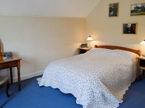 3 Schlafzimmer, kostenloses WLAN, Bettwäsche