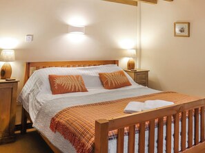 1 bedroom, free WiFi, bed sheets - 1 bedroom accommodation in Near Betws-y-Coed (Near Betws-y-Coed)
