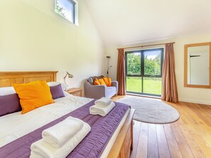 4 Schlafzimmer, kostenloses WLAN, Bettwäsche