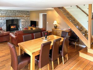 Living area | Dolgoed House - Cennen Cottages, Bethlehem - 4 bedroom accommodation in Bethlehem (Bethlehem)