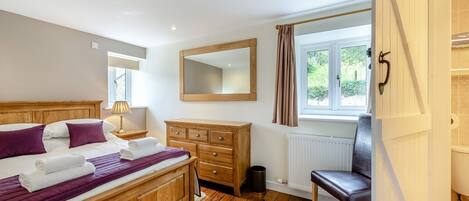 4 chambres, Wi-Fi gratuit, draps fournis