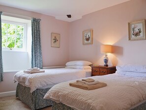 3 soverom, wi-fi (inkludert) og sengetøy