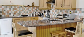 3 bedroom accommodation in Llanuwchllyn, near Bala