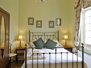 2 chambres, accès au Wi-Fi (inclus), literie fournie