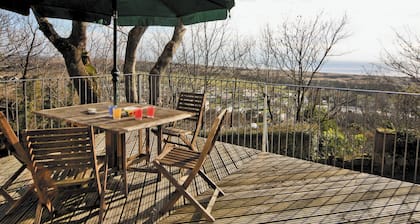 Seacrest Cottage - HW7746