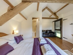 5 dormitorios, wifi gratis, ropa de cama