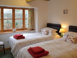 2 chambres, Wi-Fi gratuit, draps fournis