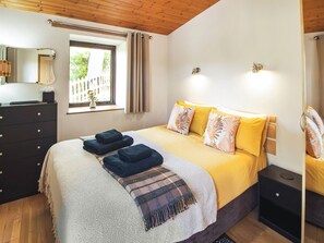 3 soverom, wi-fi (inkludert) og sengetøy