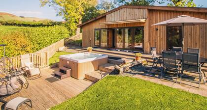 3 bedroom accommodation in Near Rhayader