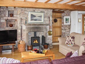 TV, fireplace - 3 bedroom accommodation in Sockbridge, near Ullswater (Sockbridge, near Ullswater)