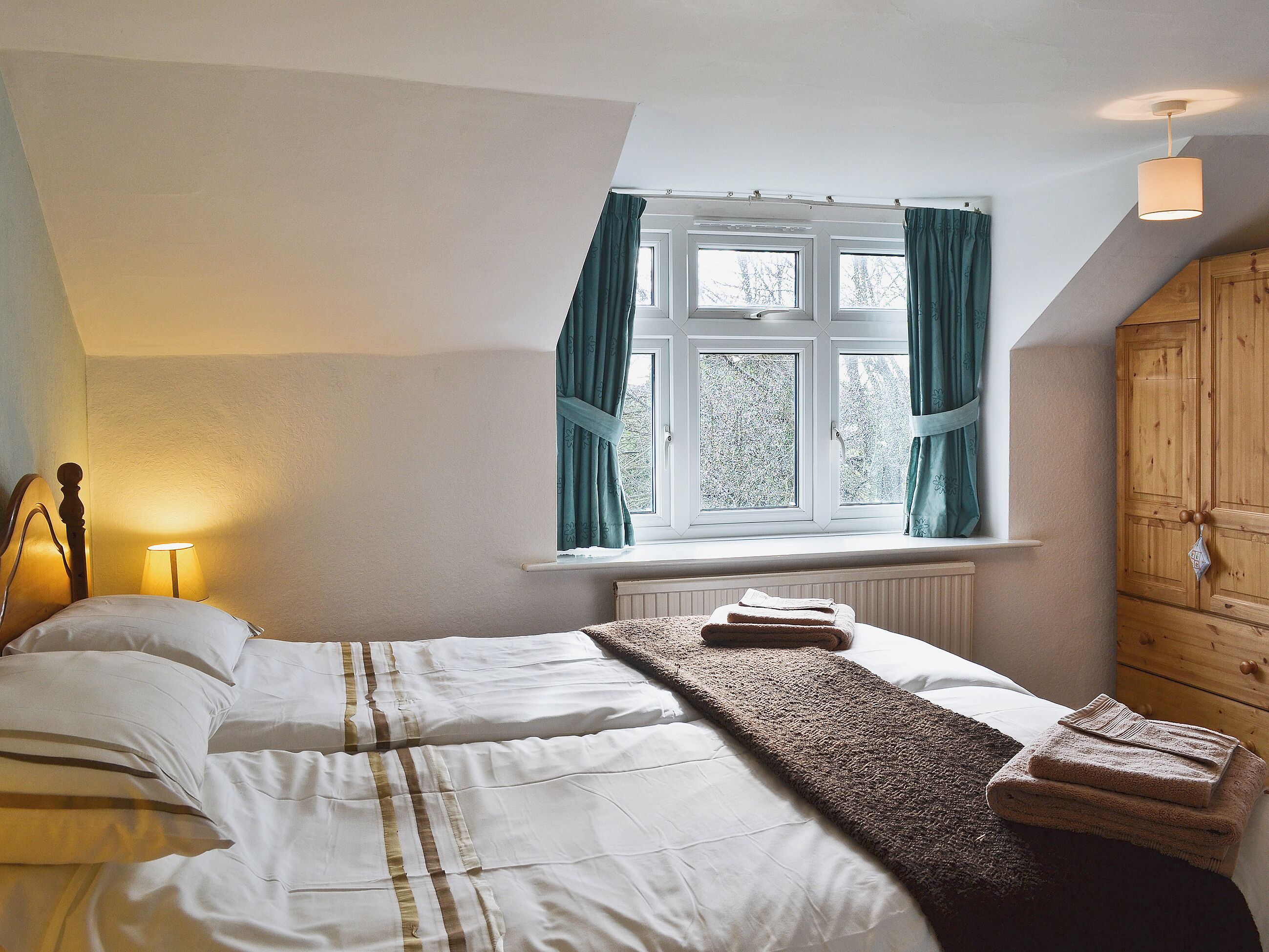 3 bedrooms, free WiFi, bed sheets