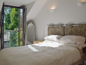 2 chambres, accès au Wi-Fi (inclus), literie fournie