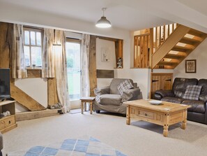 Living area - The Olde Granary - E4298 (Plealey, Shrewsbury)