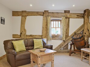 Living area - The Olde Granary - E4298 (Plealey, Shrewsbury)