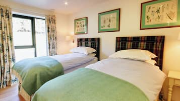 3 chambres, Wi-Fi gratuit, draps fournis