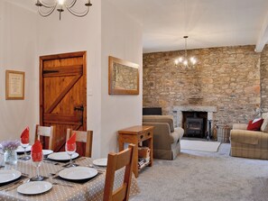 Dining - 3 bedroom accommodation in Gatehouse of Fleet (Gatehouse of Fleet)