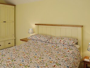 2 quartos, Wi-Fi de cortesia, roupa de cama