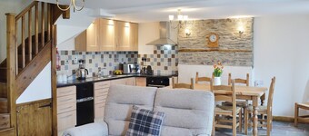 2 bedroom accommodation in Devil’s Bridge, near Aberystwyth