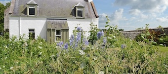 2 bedroom accommodation in Urray, near Dingwall