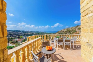 Villa (4 Bedrooms) | Esterni