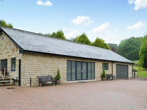 Exterior - 2 bedroom accommodation in Oxenhope, near Haworth (Oxenhope, near Haworth)