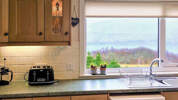 Geschirrspüler, Hochstuhl