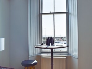 Dining - 2 bedroom accommodation in Pittenweem, near Anstruther (Pittenweem, near Anstruther)