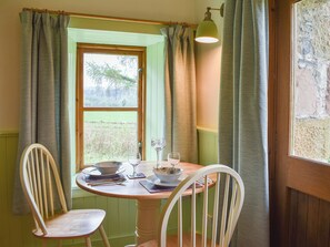 Dining - 1 bedroom accommodation in Dunphail, near Forres (Dunphail, near Forres)