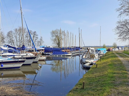 1 bedroom accommodation in Upton
