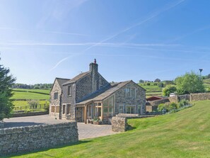 Exterior - 2 bedroom accommodation in Luddendenfoot, near Hebden Bridge (Luddendenfoot, near Hebden Bridge)