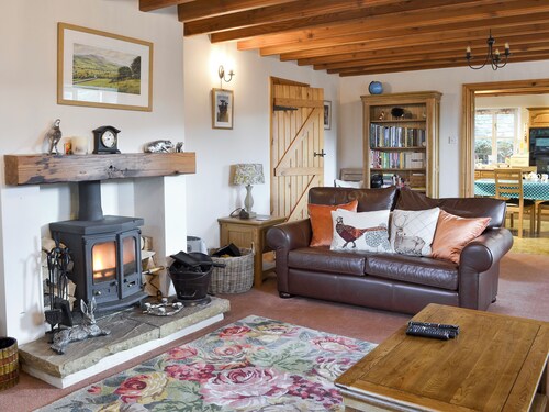 3 bedroom accommodation in Thoralby, near Leyburn