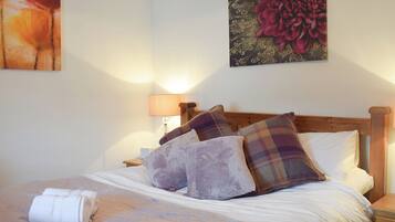 3 bedrooms, free WiFi, bed sheets