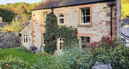 2 bedroom accommodation in Bonsall, near Matlock