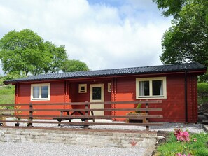 Exterior - 2 bedroom accommodation in Banavie, near Fort William (Banavie, near Fort William)