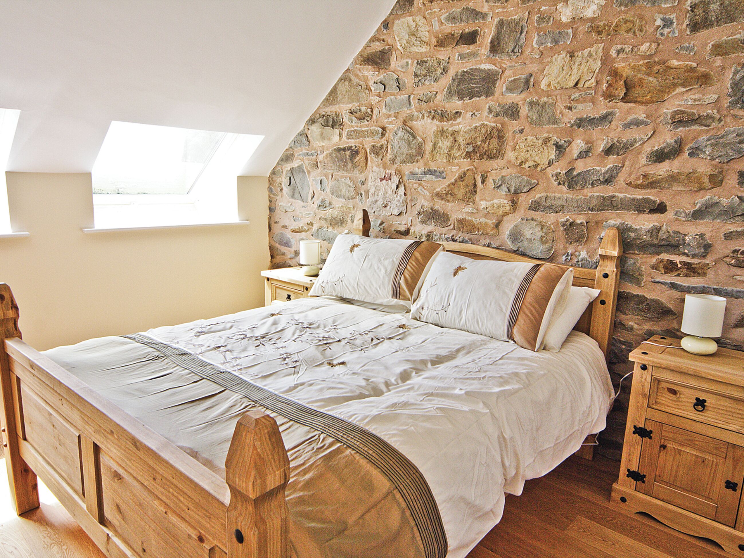 3 Schlafzimmer, kostenloses WLAN, Bettwäsche