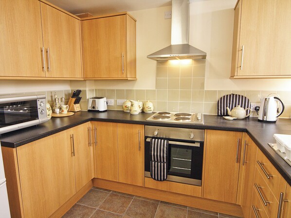 Dishwasher, highchair