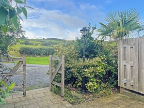Property grounds - Stable Barn - HW7591 (Betws-Yn-Rhos, Conwy)