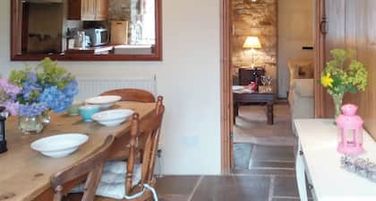 2 bedroom accommodation in Bakewell