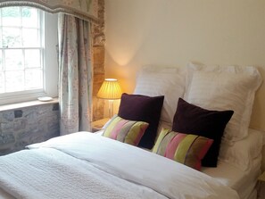 2 bedrooms, free WiFi, bed sheets - 2 bedroom accommodation in Bakewell (Bakewell)